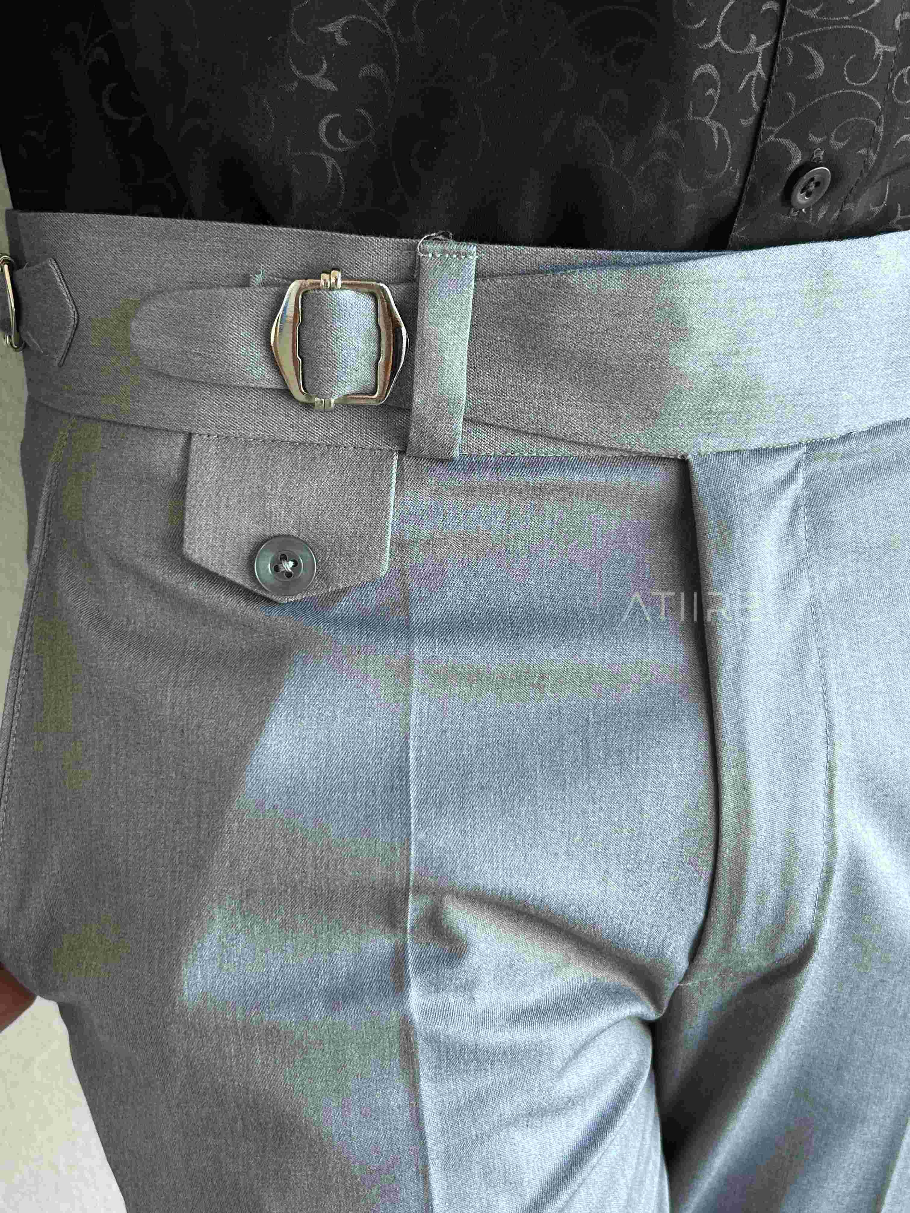 ASH GREY SINGLE PLEATED BUCKLE GURKHA PANTS