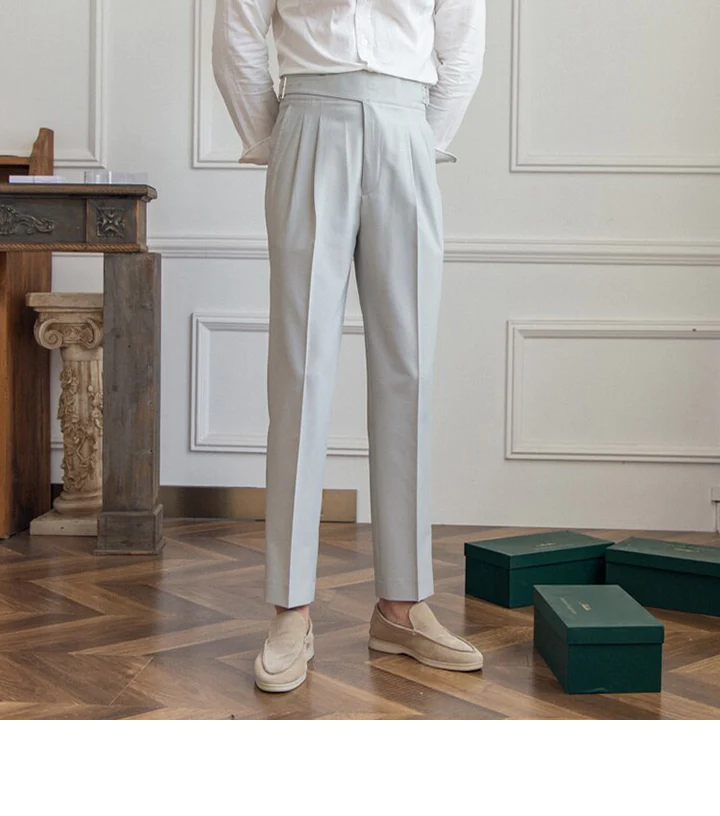 ASH GREY CLASSIC BUCKLE GURKHA PANTS